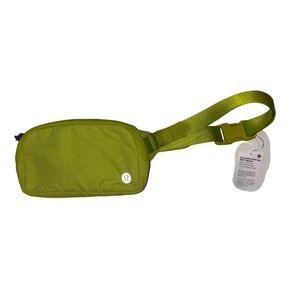 NWT Lululemon Mini Everywhere Belt Bag Ripstop – Neon Green